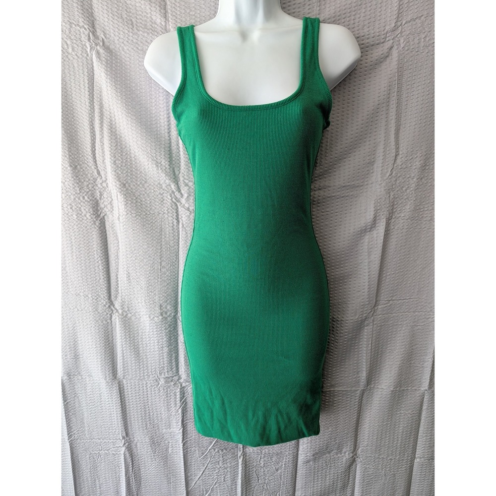 Love Tree Green Ribbed Bodycon Scoop Neck Mini Dress Medium